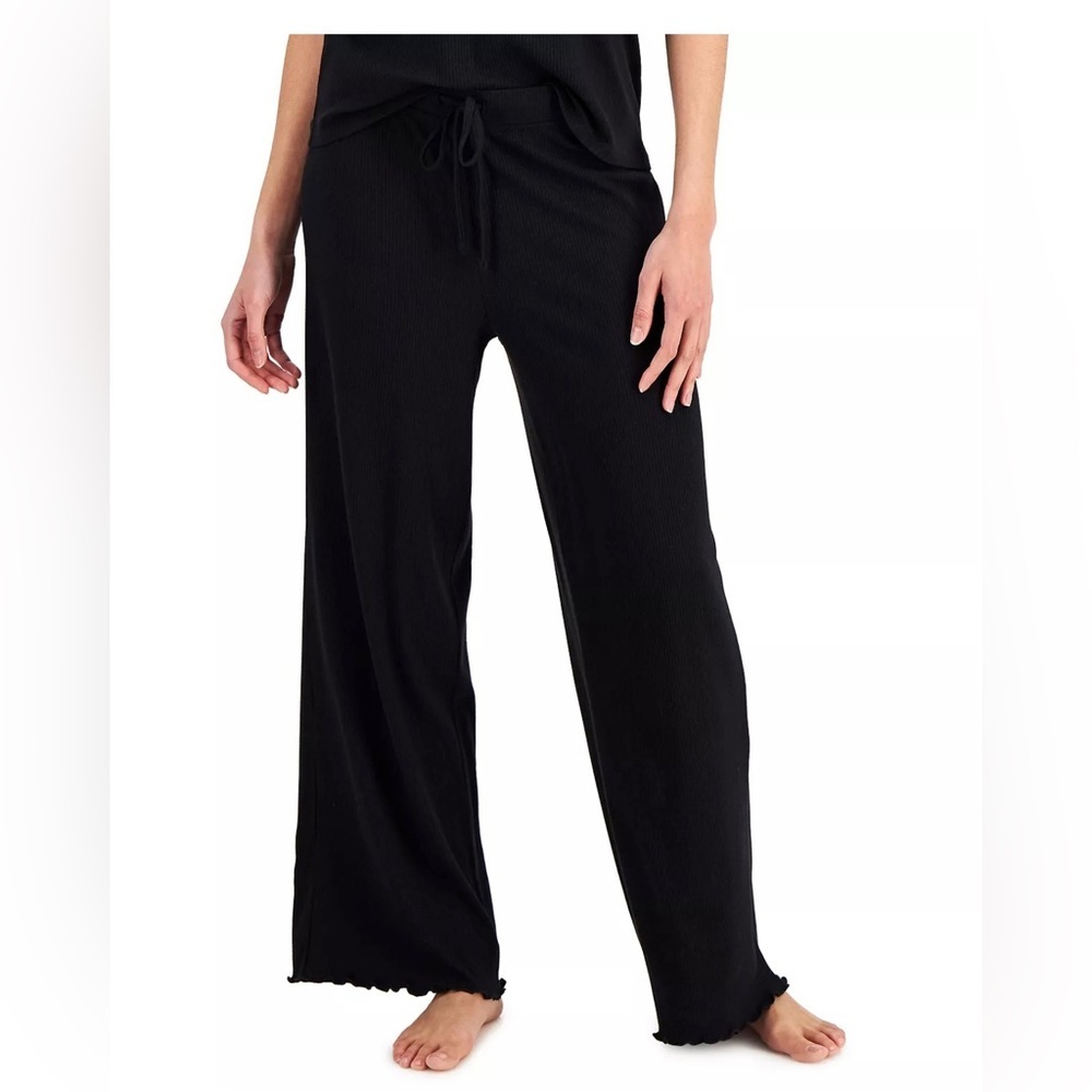 NWT JENNI
Wide-Leg Pajama Pants,